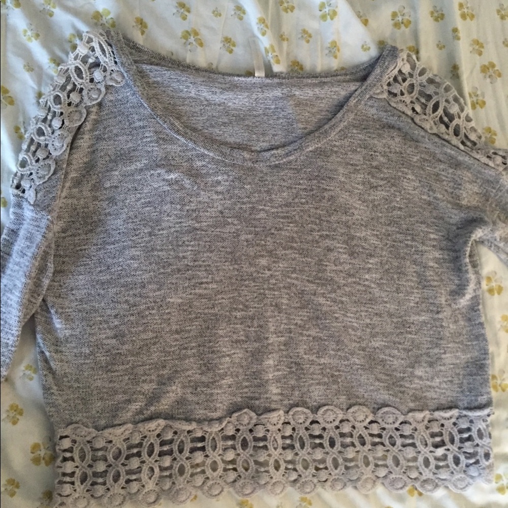 Heather gray crop top